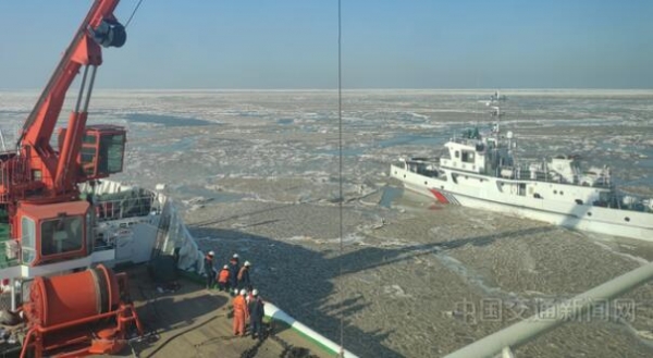 交通运输部北海航海保障中心天津航标处全力保障冬季冰期海上物资运输通道安全畅通