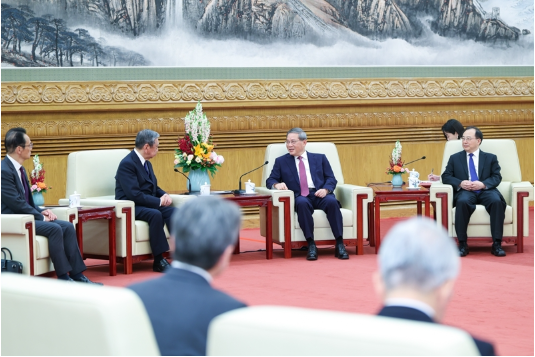 李强会见河野洋平率领的日本国际贸易促进协会访华团 李强会见河野洋平率领的日本国际贸易促进协会访华团